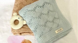 オーガニックコットンの手編みのブランケット | Fair Trade Shop Teebom